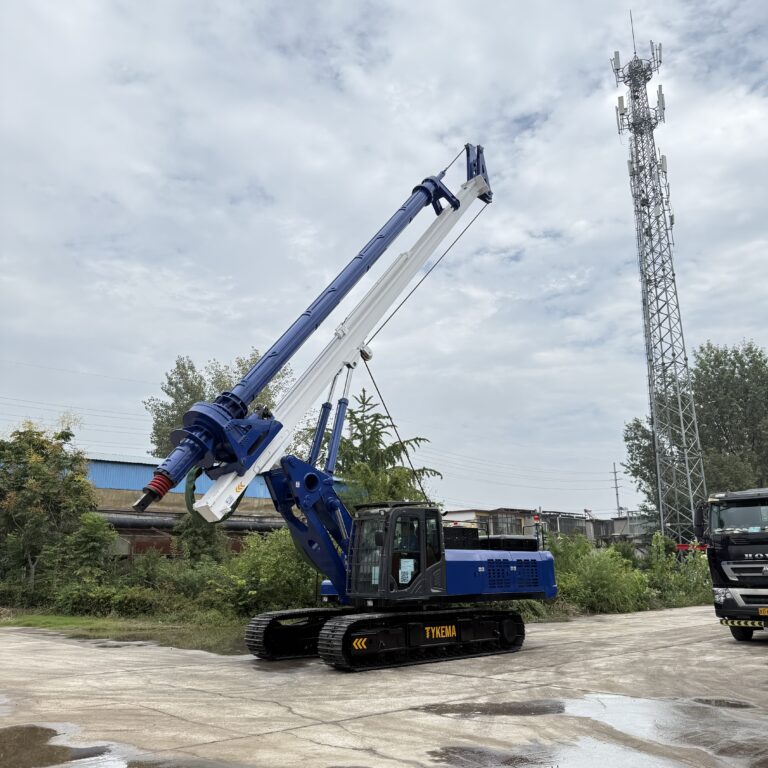 Crawler type inter lock kelly bar rotary drilling rig DR-180 model
